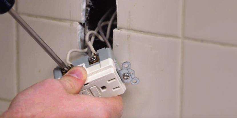 How to replace electrical socket - WALL PLUG - POWER PLUG